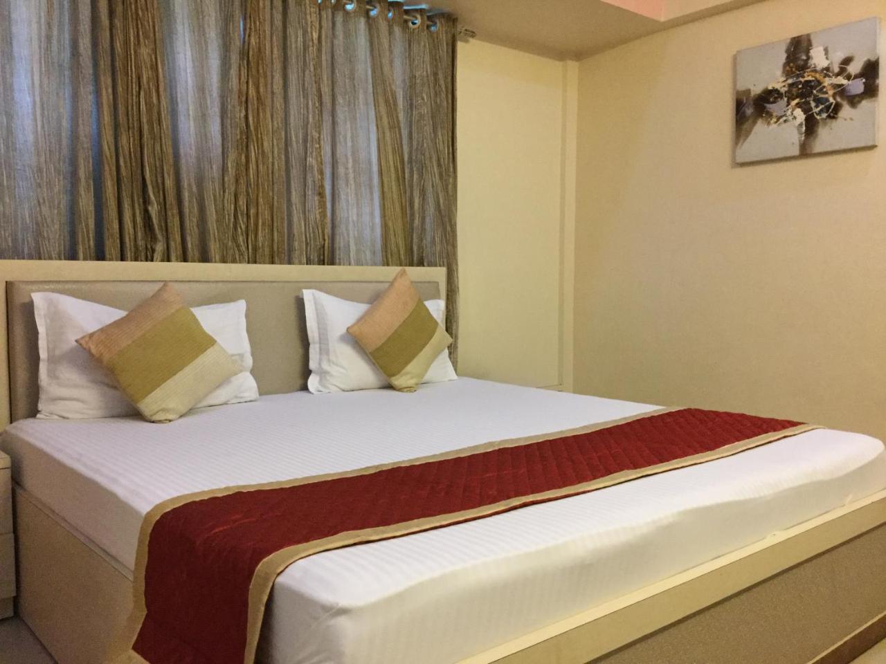 Arista Service Apartments Mumbai Exterior photo